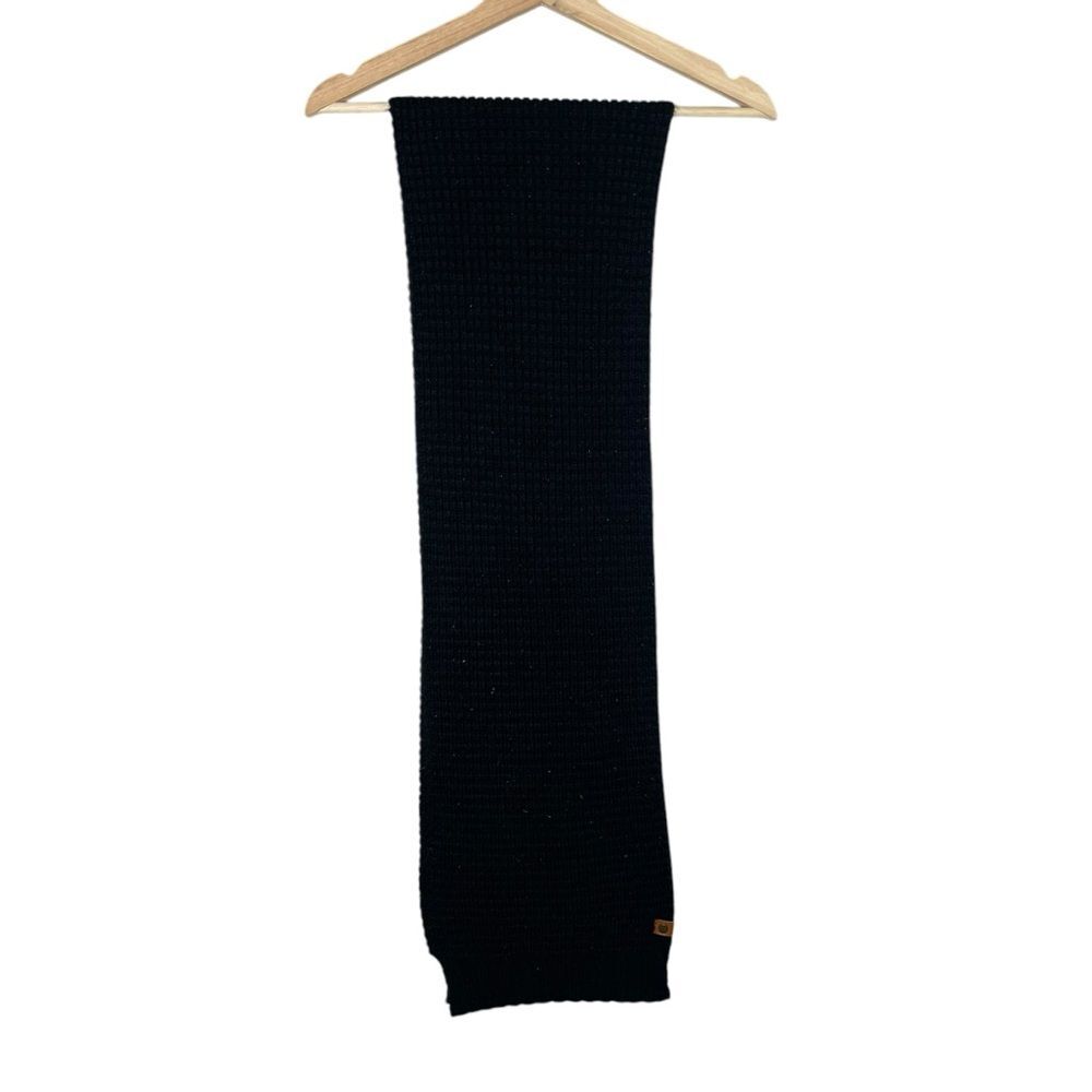 Frye & Co Black Thermal Knit Long Acrylic Fabric Scarf High Quality Very Warm